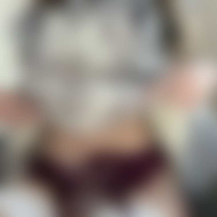 サルートも脱いでおまんこ見せちゃった💓この写真の最後の続きは動画に載せたので見てね💓🌸