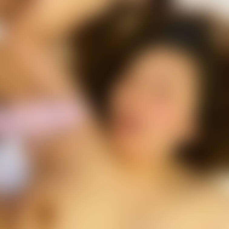 息ができないくらい、たくさん顔に出してほしいです。。。

途中から○○○してたり意識があまりないので、男性が出してく