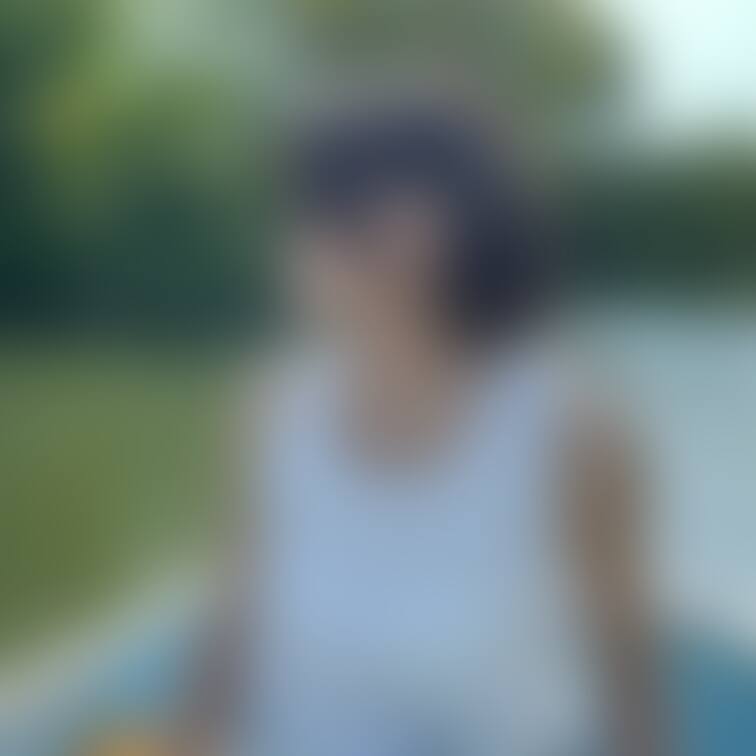 ちょっとぉ、、暑いけどぉ、、、
水辺は、、気持ちいね。。。