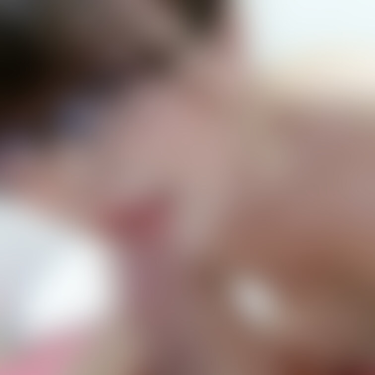 プラチナプランと単品販売で顔出しハメ撮り公開中の女の子です★フェラと乳首舐めが最高過ぎてやばい