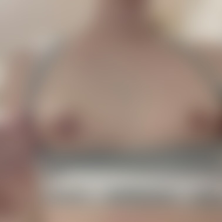ちっぱいぷるん
