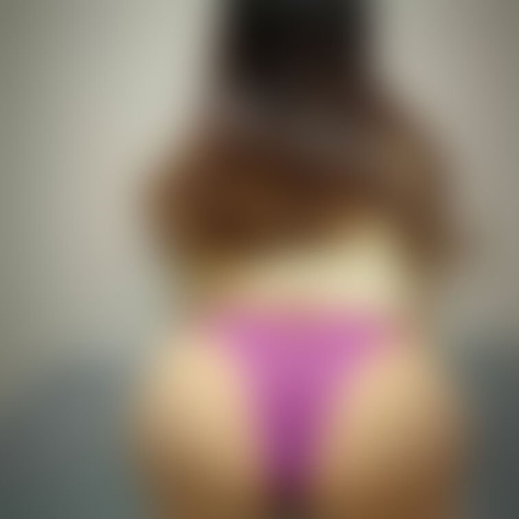 紫ってエッチだよね‥✧*｡♡