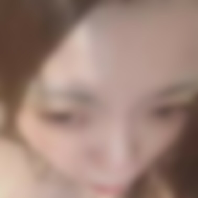ブラ邪魔だから外しちゃった…
もっとして欲しいよ…