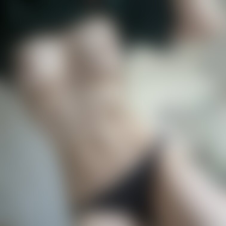 はじめまして！！なちゃんと申します！！！
筋トレ趣味のただの会社員です( ◜ω◝ )

筋トレ頑張ってる体をみんな
