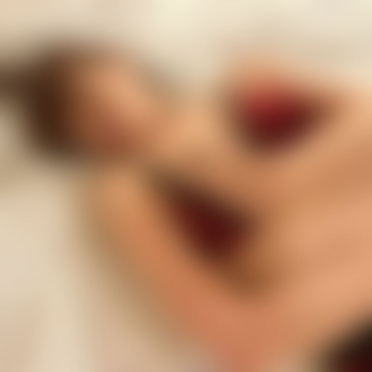 うぅぅ、、ぅぅぅ、、、