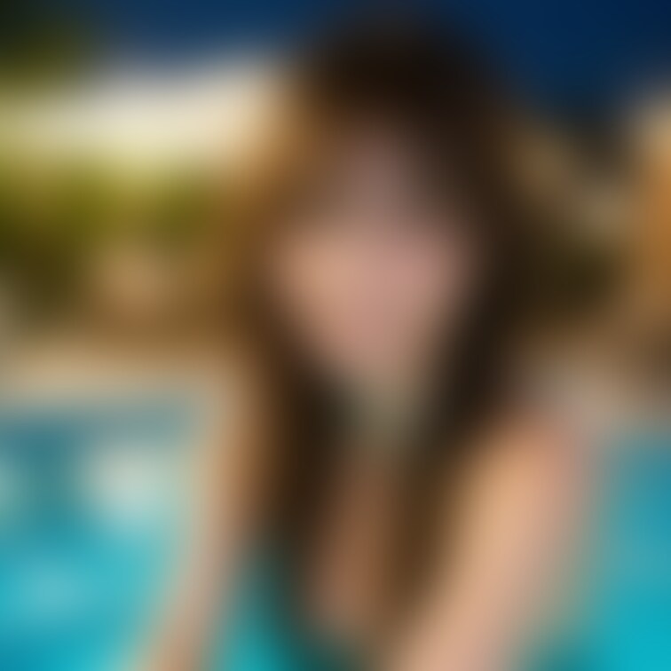 温泉プール♨️実はこのとき水着とれちゃったの🤭