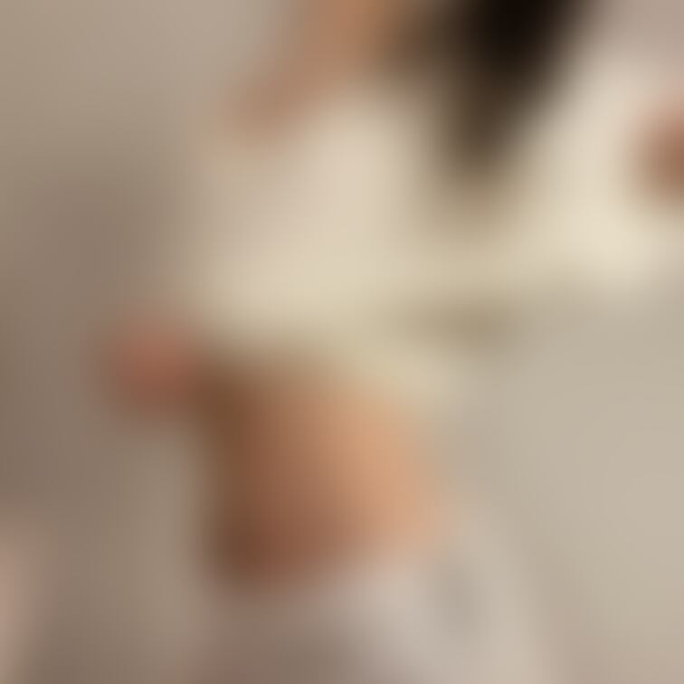 こういう服だとしたくなる？

私はしたいからこういう服着てるの😘

