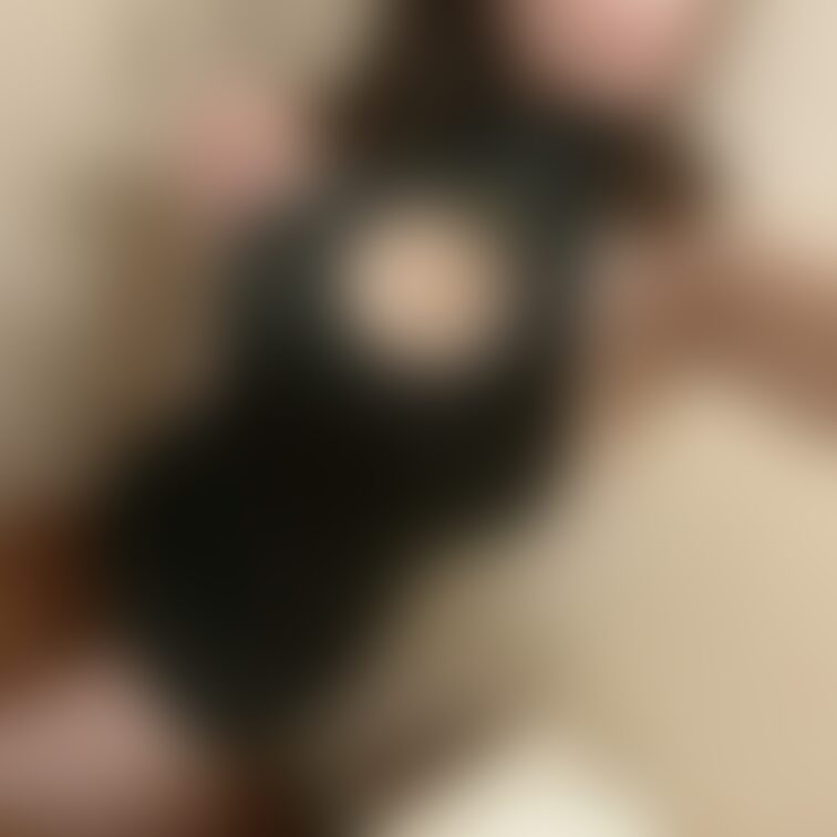 おはようにゃんっ🐈🖤笑
木曜日って
疲れが溜まってますよね...
休日まであと2日！
一緒に頑張りましょ〜🥺