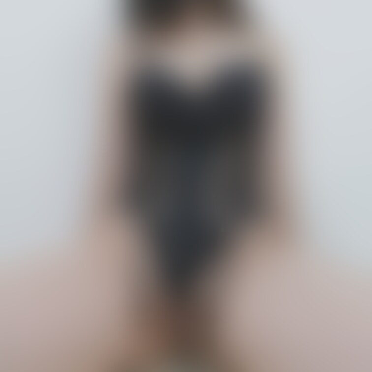 えちえちすぎるコルセット🖤🖤

いろんなポーズしてみました…
下が全部丸見えで恥ずかしい🫠🫠🫠