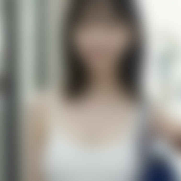 東京は少し涼しくなったと思ったら、また真夏に逆戻りみたいです。暑いので水着でお買い物。