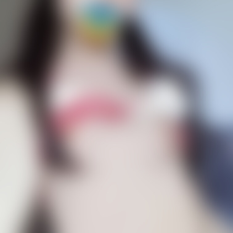 あみ最近脱毛行けてなくて毛が少し生えてきちゃった、(>_<)
みんなは全く無い方がすきなのかな、、？
たまに少し生え