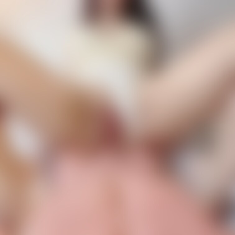 ボディ付きディルドに跨ってアナルずぽずぽしました...♡