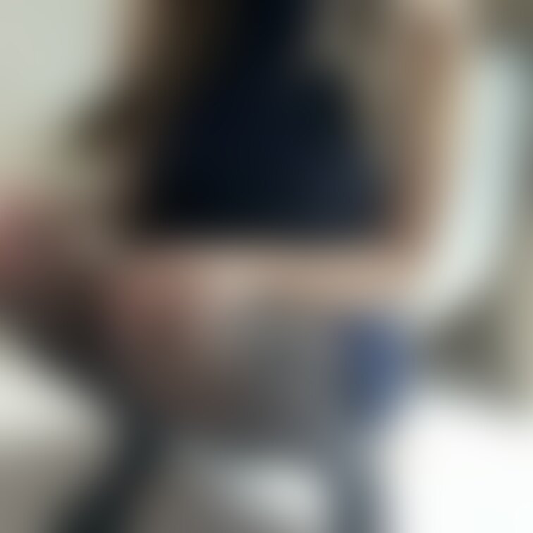 色々な角度から見るみるくのお仕事服とランジェリー🤍