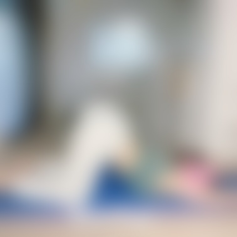 みなさん日曜いかがお過ごしですか？
　
私は今日は休日なのでおうちで柔軟や筋トレを少し💕
むちむちを維持する努力し