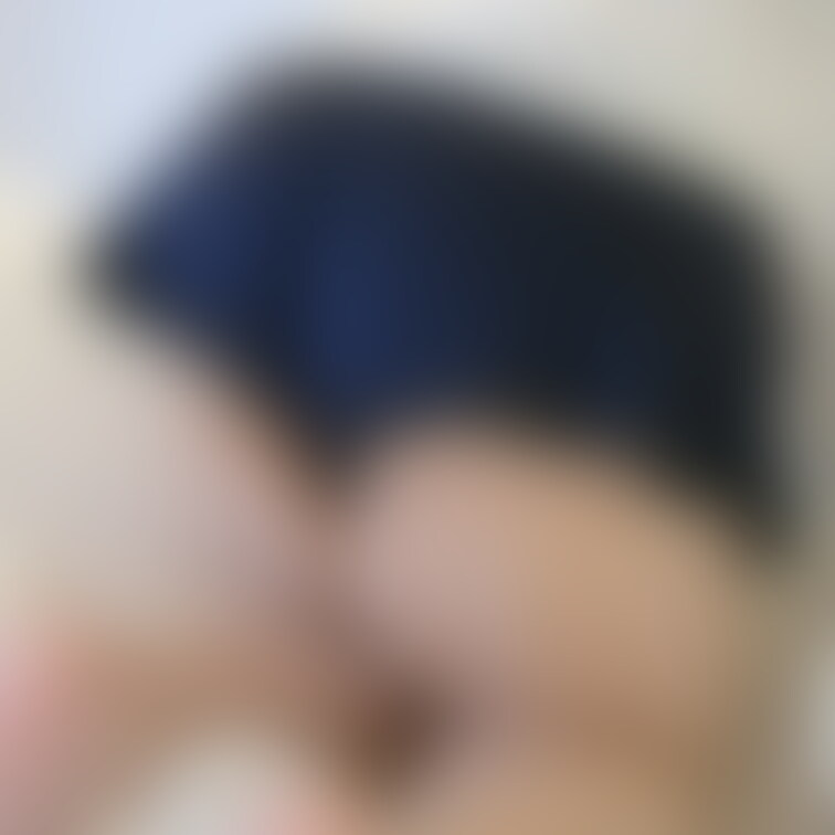 こんにちは！糸です！　
変な時間に寝たら変な時間に起きちゃった...でもそのおかげで新刊んできたよ！
私頑張った！え