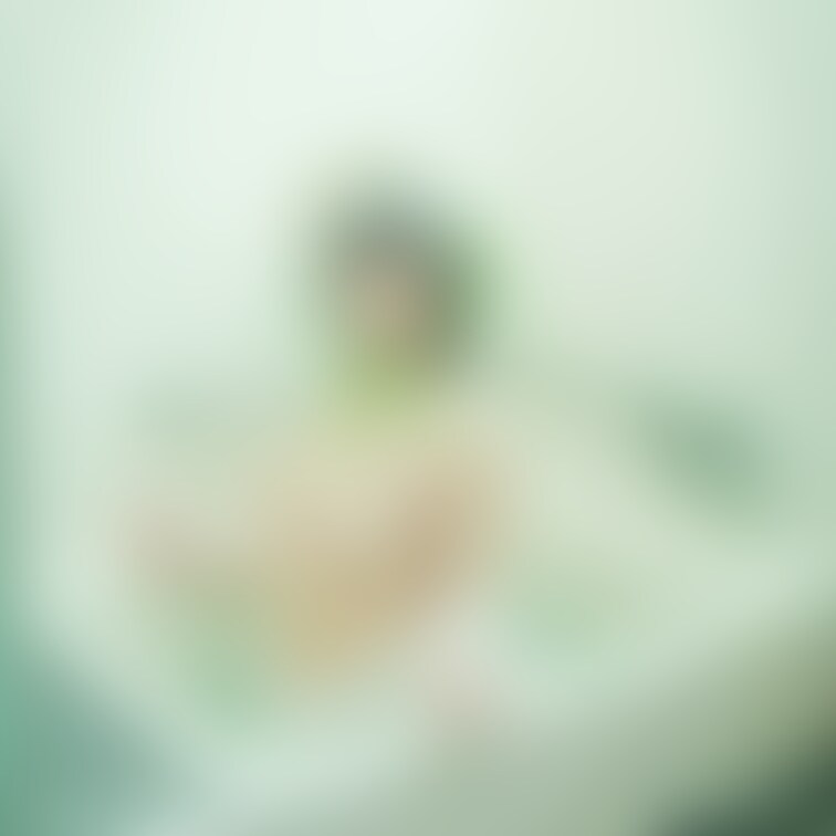 イイネ👍✨お願い致します

茜ナツキさん

美しい肌と、なだらかな身体の曲線
独自のファッション世界