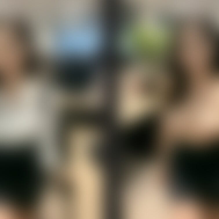 着衣と脱衣の並べた画像です 画像№1453