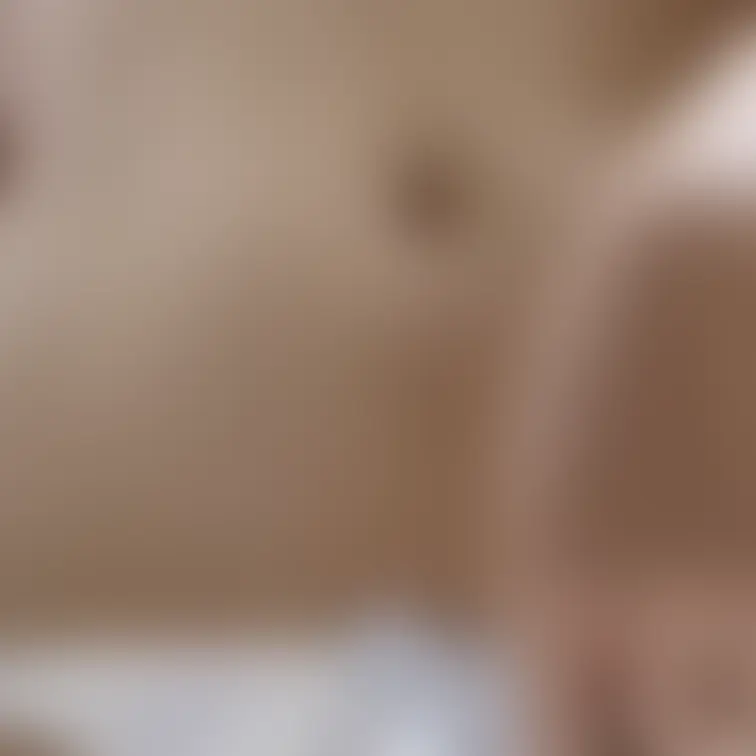 下着姿
白いパンティ好きな人へ