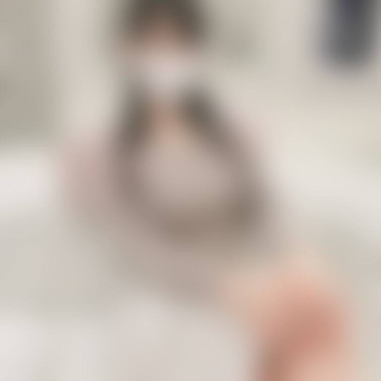服は清楚だけど中身はハレンチです♡