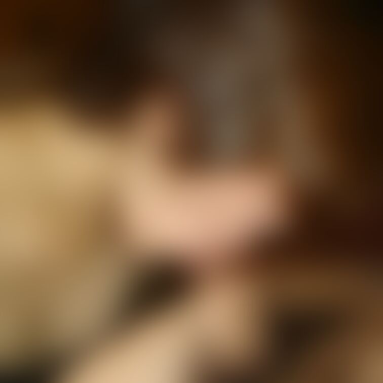 同じような画角で何度も撮っているために発生しているさやかちゃんのボツ写真です。