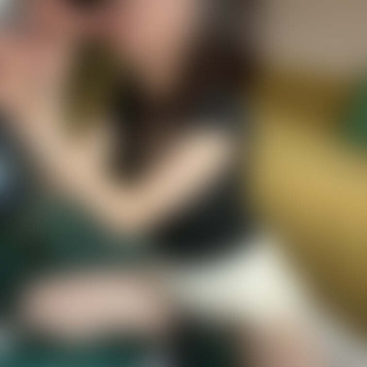 Xの続きです😖🧡 やっとおちんぽ恵んでもらえました😖🧡知らないおじさんのくさいおちんぽおいちぃよぉ😖🧡

💋私と直接