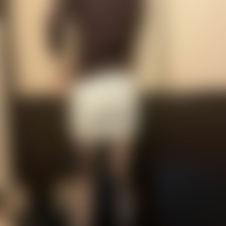 知り合いの男性との飲み会の服装です