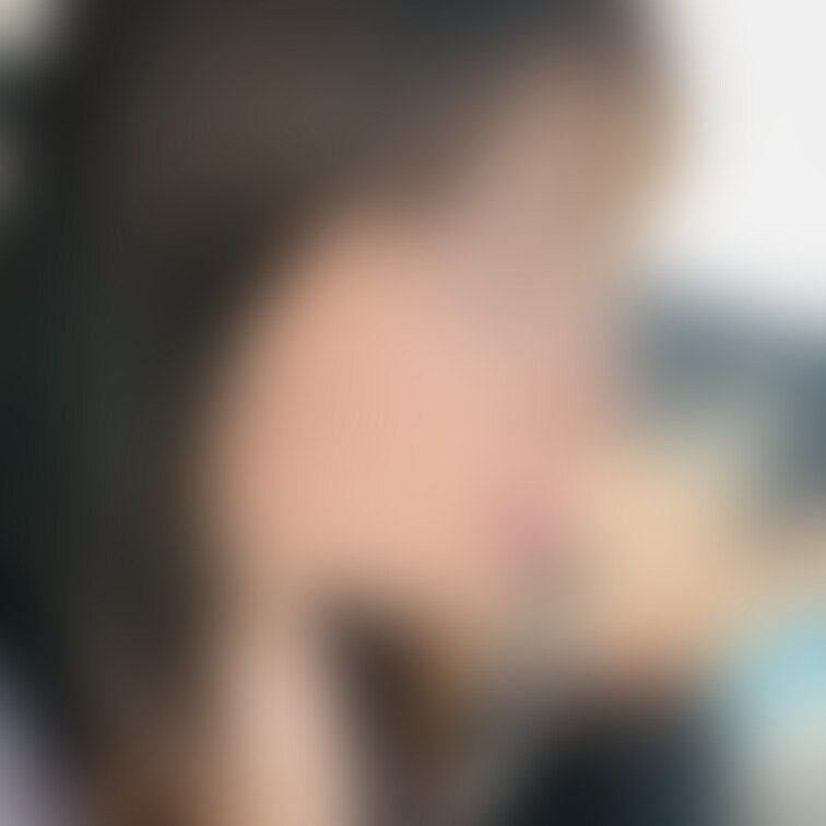 美人人妻保育士さんと密会💓
いい匂いする分け目接写！