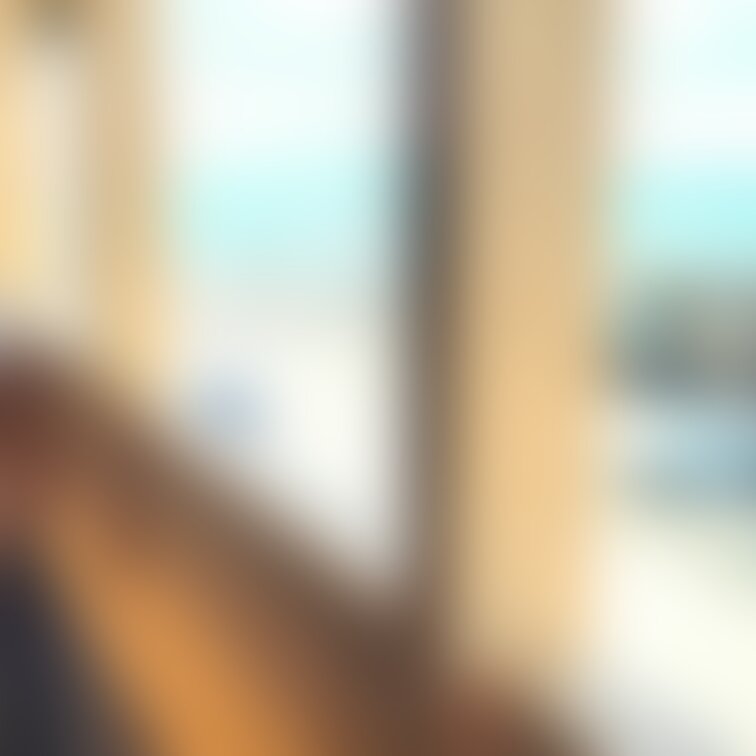 和歌山混浴オフ会の時に撮りました。外から丸見えかもしれないのに全裸でたたずんでます。