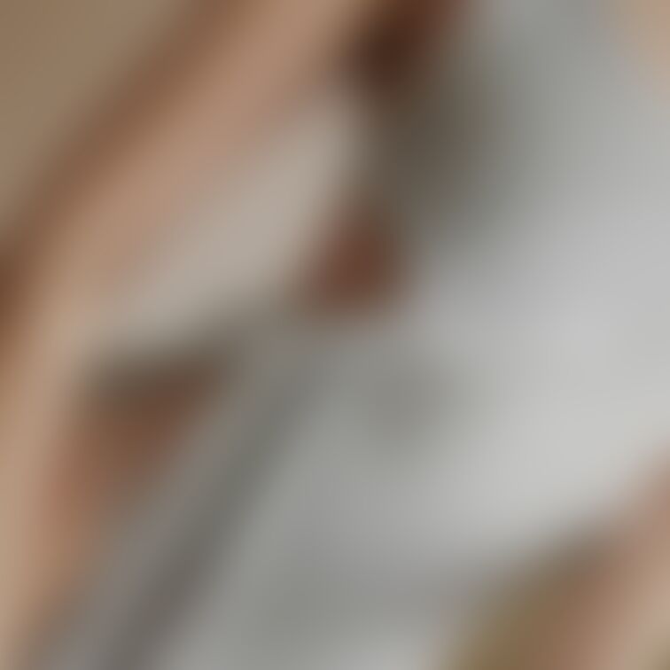 いつも投稿してるお写真にいいね♡ありがとうございます🥰
きょうはプレゼントしていただいたコスプレ衣装でのお写真です🩵