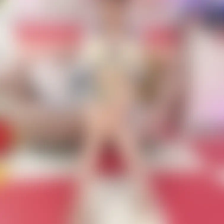 今日も一日お疲れさまでした💓
もう寝れる？
あやかと一緒に寝ませんか…？♡