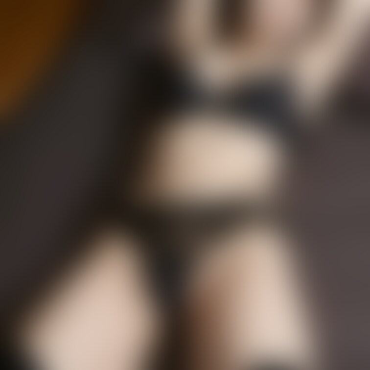 神ワキと下着でお楽しみください。