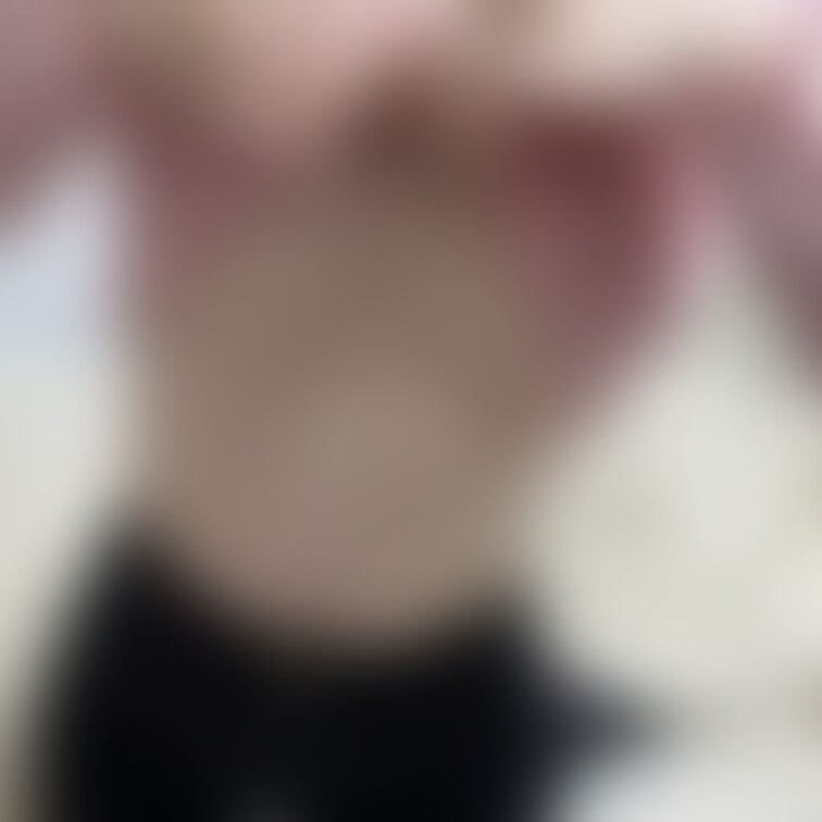 ごめｰん😭
動画のモザイク薄すぎて削除されたから
今日もう1回投稿するね(´；ω；｀)