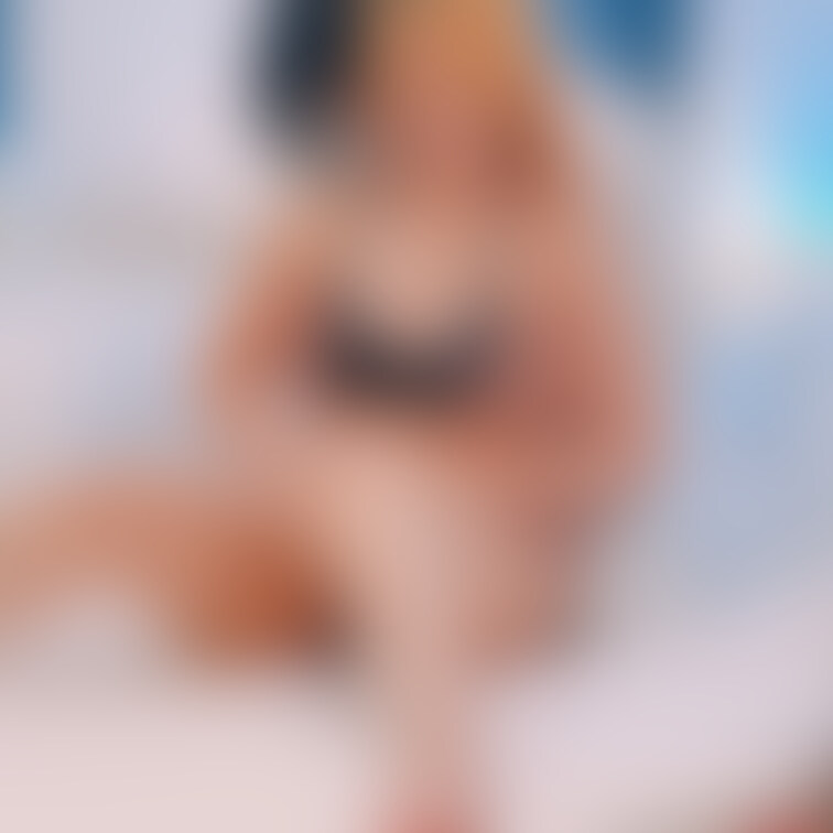 本当に旦那様に出逢って以来旦那様以外に愛撫されてるあみな💓
旦那様以外に身体を○○○されると思ってドキドキと恥ずかしさ