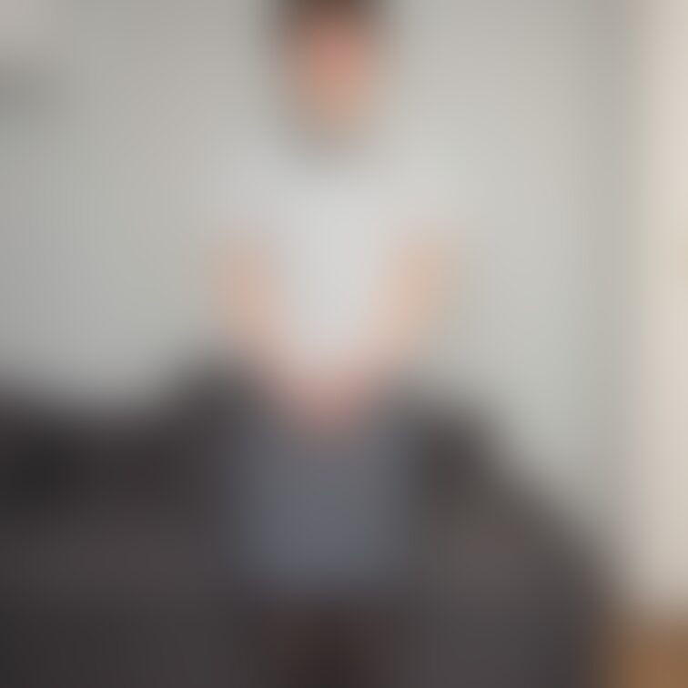 #008 Secret model MARIKO　
「変態株式会社 放尿課」つづき（16/22ページ）

Top 