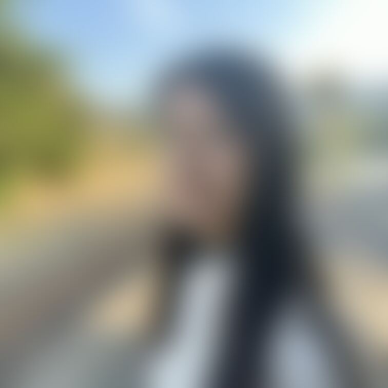 夫婦2人でデートして来ました✨
長門温泉と言う所で山口県では有名な温泉街です。
立ち寄った焼き鳥屋さんで美味しいご飯