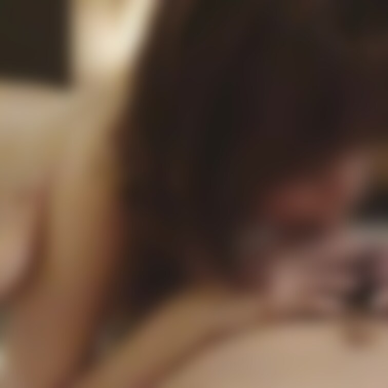 むしゃぶりついてきた