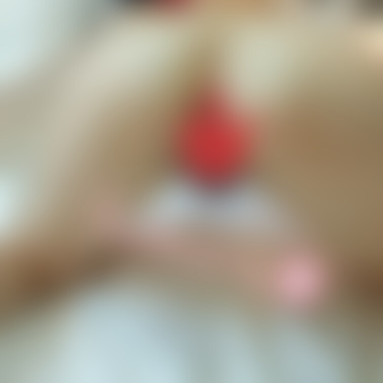 脳イキするとお尻叩かれただけでイっちゃうんです💕

アナル丸見えで恥ずかしい...💦