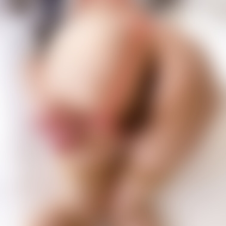未処理のおまんこ舐めてくれますか？
剛毛好きさんに抱かれたいです💕