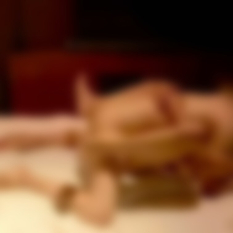 Twitter未公開!19歳彼女ありバイ大学生とリピSEX 普段彼女を喘がせてるはずやけどイチャ掘りしてるとだんだ...