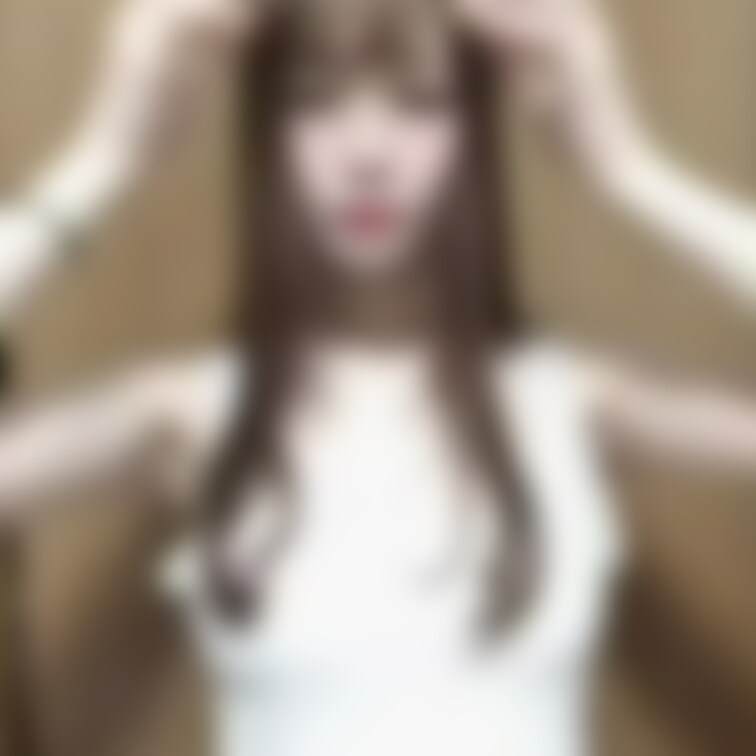 【無料】顔公開します⭐️

お待たせしました。
私、顔出しします🌸
なんでかわかりませんが少し恥ずかしいですね.