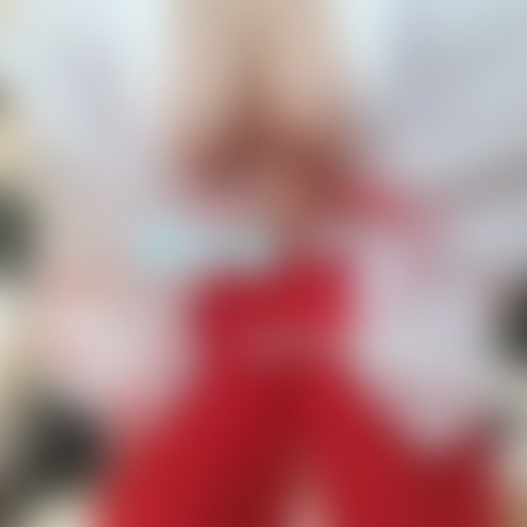 巫女さんのたわわなおっぱい
揉み揉みしてみる♡？
