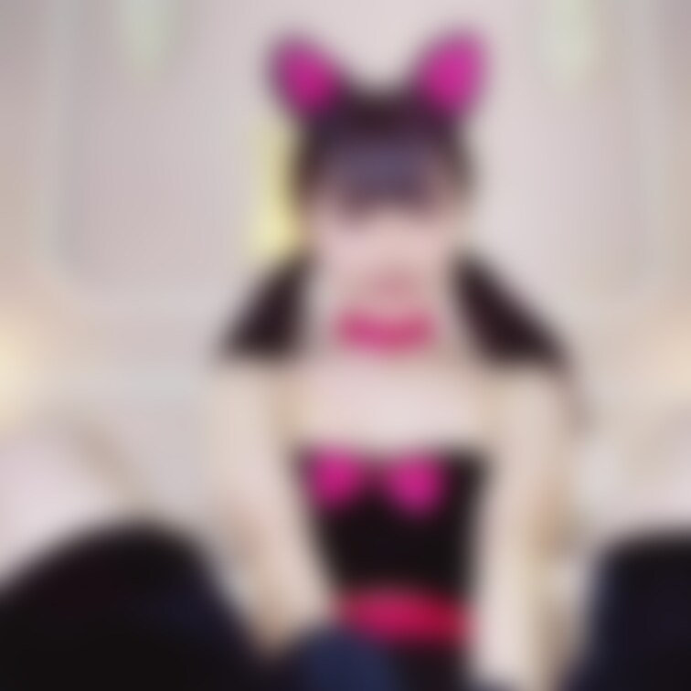 【顔出し動画】乳首イキしている動画です💓
激しく乳首をしごいてイっちゃった///
猫コスもえち💓