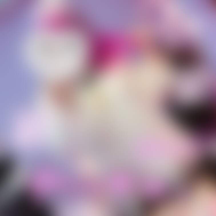 before(染めたて)→after(今)
色落ちして大分白くなりました。
どういう色にしようか悩んでいくつか候