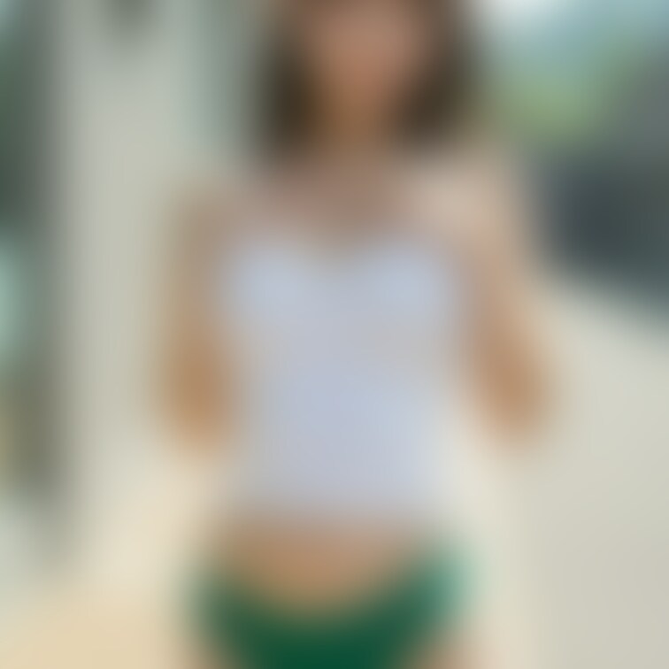 こんな私、存在したらどうしますか?😂
スタイル抜群、憧れます。。
小柄な女子でも許してください〜💦