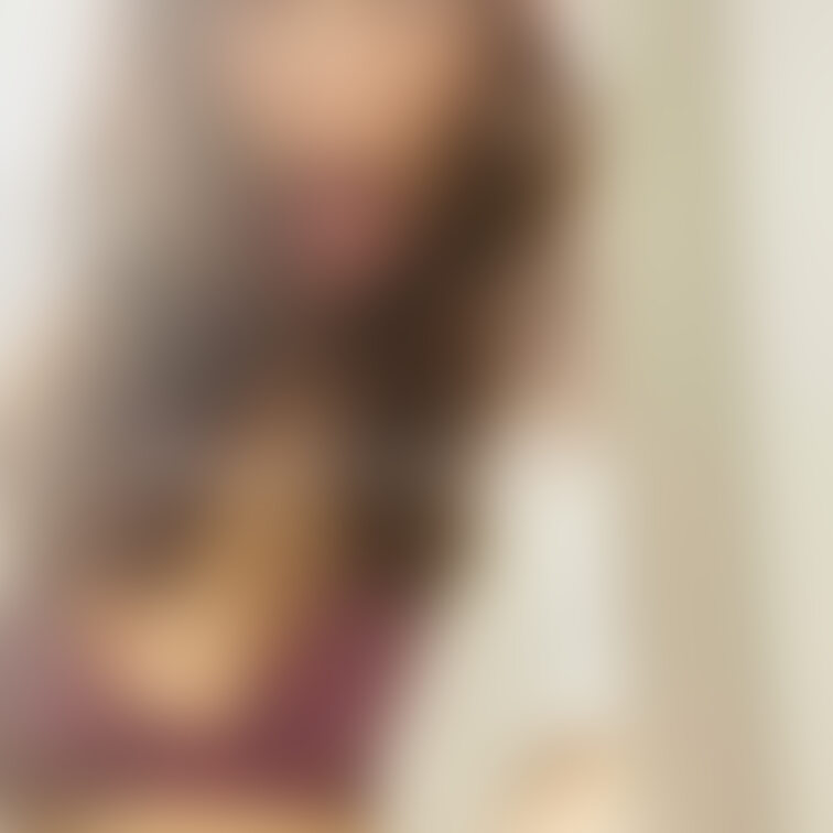 職場で乳首、舌出し❤️☺️
いつ誰が来るかわからないロッカールームで
撮るの興奮しちゃいます💕