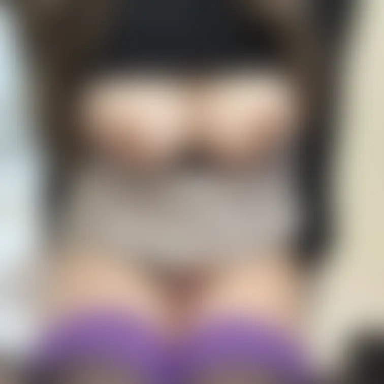 ブラとパンティずらしてくぱぁで誘惑︎💕︎
パンティ被せ撮りも︎💕︎
おしり突き出して、パンティ付きでオネダリ🍑︎💕︎