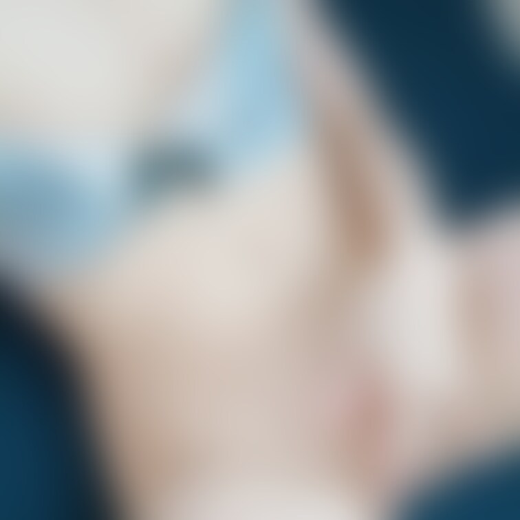 指で触るのも気持ちいい(৹ᵒ̴̶̷᷄﹏ᵒ̴̶̷᷅৹)
唾液つけてヌルヌルにしよ♡


