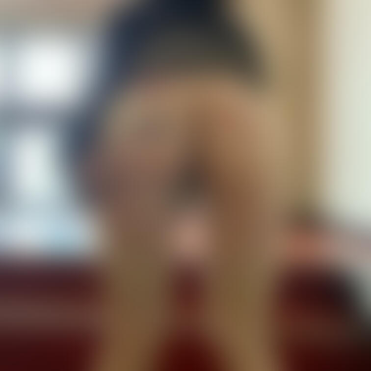 Xの続きです🧡知らないおじさん達にまわされたのにまだまだ足りなくて露出ちん媚びしてます😖🧡

 💋私と直接連絡先を交