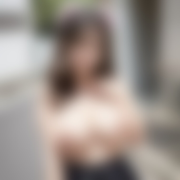 今時女の子が路上でおっぱい見せつけてくる 2