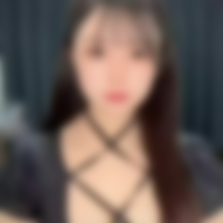 にゃ123♡

この服でTiktokしか撮ってないから他にもハメ撮りとか運動とかも撮りたいなあ〜🥲